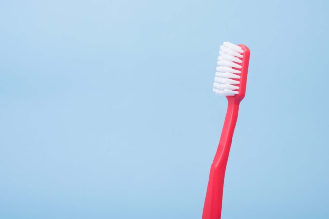 Usuwanie zębów w trakcie leczenia ortodontycznego – czy jest potrzebne?