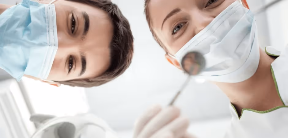 Stosowanie implantów ortodontycznych